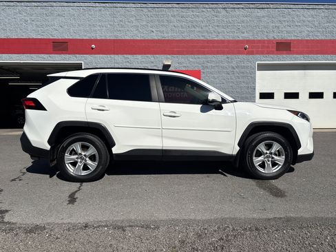 Used 2019 Toyota RAV4 XLE w/ All Weather Liner Package AWD/4WD image 2