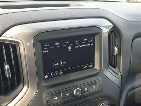 Used 2025 Chevrolet Silverado 1500 W/T image 23