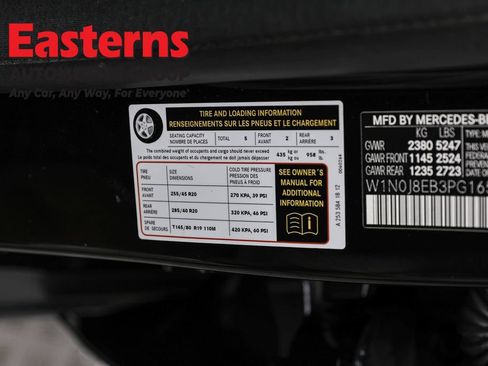 Used 2023 Mercedes-Benz GLC 300 4MATIC Coupe image 37