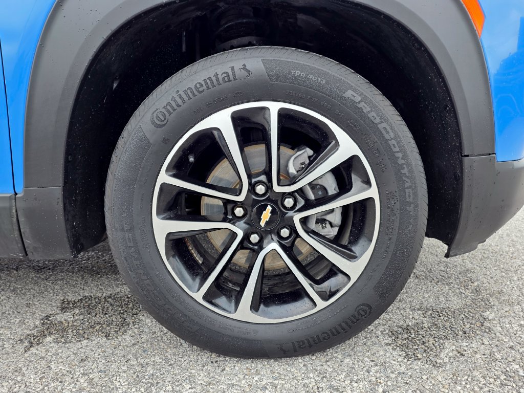 Used 2024 Chevrolet TrailBlazer LT w/ Driver Confidence Package FWD image 30
