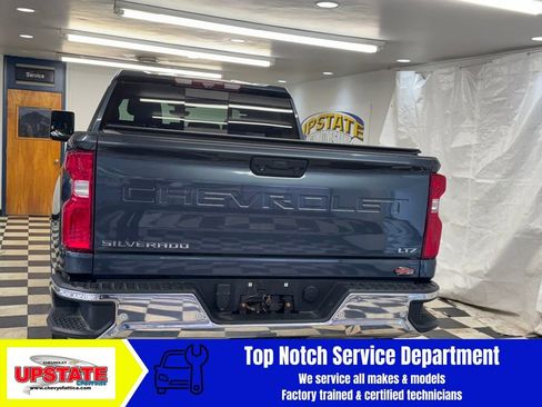 Used 2020 Chevrolet Silverado 2500 LTZ w/ LTZ Premium Package image 5
