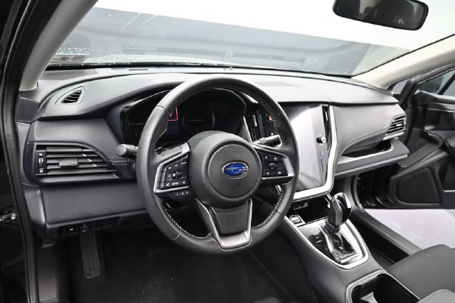 Used 2025 Subaru Legacy Premium AWD/4WD image 13