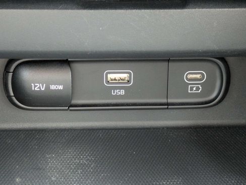 Certified 2024 Kia Seltos EX FWD image 27
