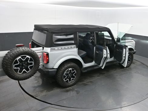 Used 2021 Ford Bronco Outer Banks image 45