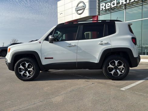 Used 2019 Jeep Renegade Trailhawk image 10