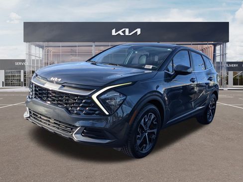 Certified 2023 Kia Sportage EX image 6