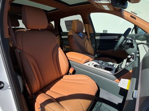 New 2026 Genesis GV80 3.5T Advanced image 17