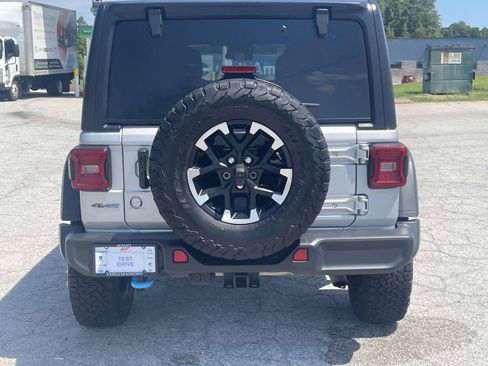 Certified 2024 Jeep Wrangler Unlimited Rubicon 4xe AWD/4WD image 4