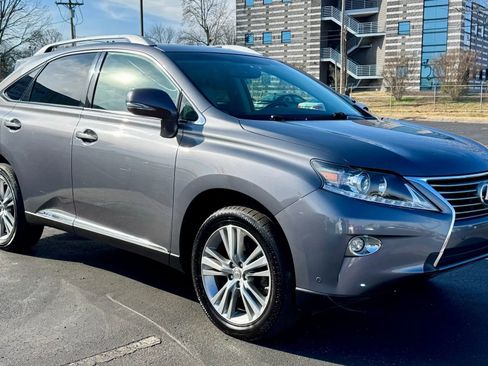 Used 2015 Lexus RX 450h AWD image 3