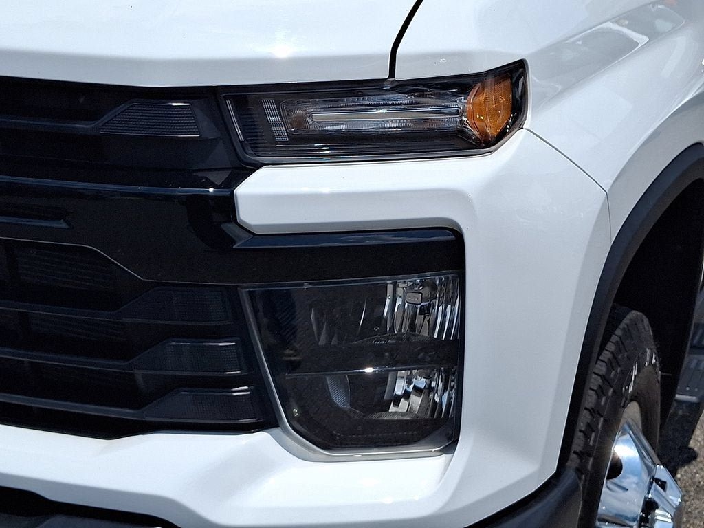 Used 2024 Chevrolet Silverado 3500 W/T w/ WT Convenience Package AWD/4WD image 9