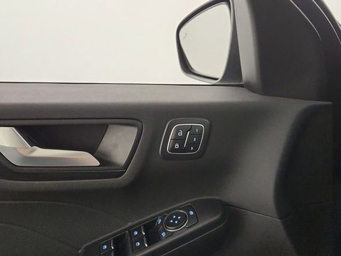 Certified 2023 Ford Escape ST-Line Select w/ Tech Pack #2 image 28