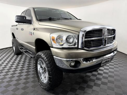 Used 2007 Dodge Ram 2500 Truck SLT w/ Quad Cab Big Horn Value Group AWD/4WD image 5