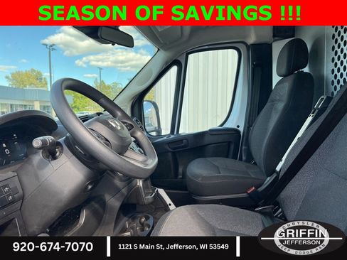 Used 2023 RAM ProMaster 2500 image 14