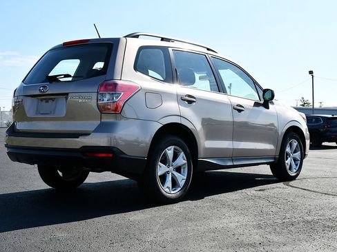 Used 2015 Subaru Forester 2.5i w/ Alloy Wheel Package AWD/4WD image 7