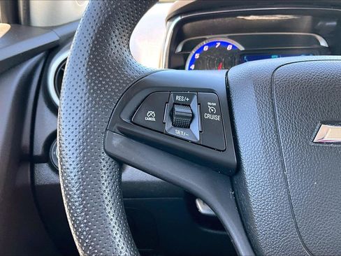 Used 2016 Chevrolet Trax LT AWD/4WD image 19