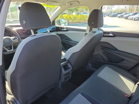 Used 2023 Volkswagen Taos S image 10