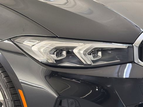 Used 2026 BMW 330i Sedan w/ Convenience Package image 10