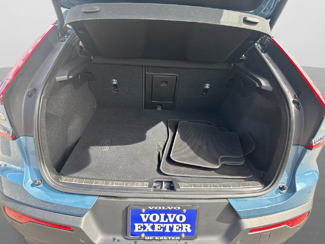 Certified 2023 Volvo C40 P8 Recharge Ultimate AWD/4WD image 24