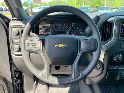 Certified 2026 Chevrolet Silverado 1500 Custom AWD/4WD image 11