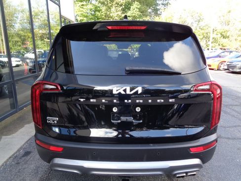 Used 2022 Kia Telluride SX image 5