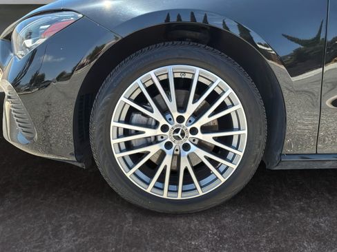 Used 2024 Mercedes-Benz CLA 250 image 9
