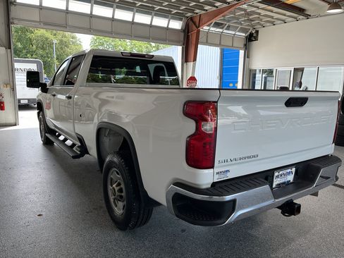 Used 2024 Chevrolet Silverado 2500 W/T AWD/4WD image 6