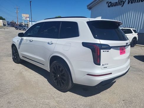 Used 2024 Cadillac XT6 Sport w/ LPO, ONYX Package AWD/4WD image 14