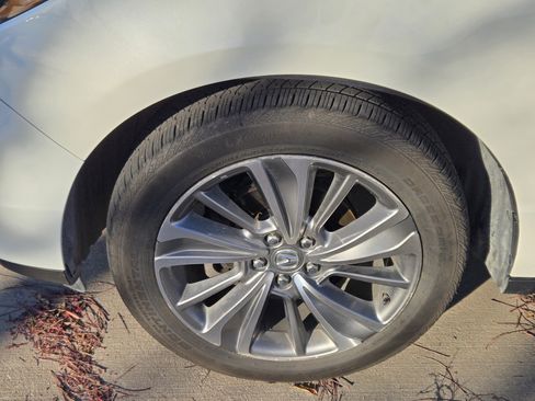 Used 2017 Acura MDX SH-AWD w/ Technology Package image 10