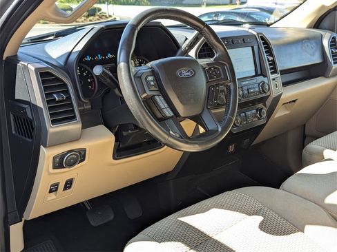 Used 2020 Ford F150 XLT w/ Equipment Group 302A Luxury image 9