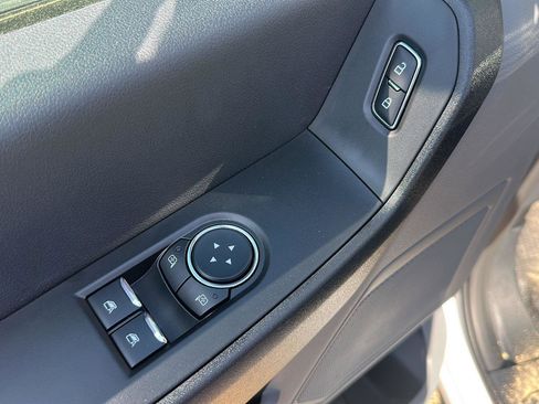 New 2026 Ford F250 XL w/ F-250 >10K GVWR Package image 17