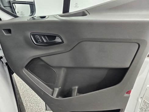 Used 2024 Ford Transit 250 148 Medium Roof w/ Load Area Protection Package RWD image 19