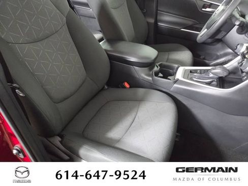 Used 2020 Toyota RAV4 XLE w/ Convenience Package AWD/4WD image 29