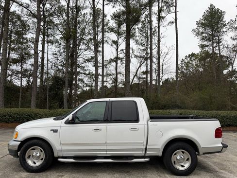 Used 2003 Ford F150 Lariat image 4