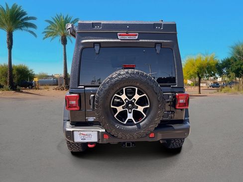 Used 2021 Jeep Wrangler Unlimited Rubicon AWD/4WD image 4