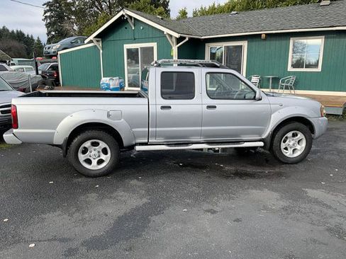 Used 2004 Nissan Frontier LE image 4
