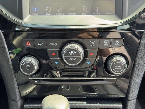 Used 2014 Chrysler 300 S AWD/4WD image 12