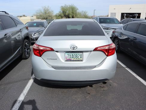 Used 2018 Toyota Corolla LE w/ Carpet Mat Package (TMS) image 4