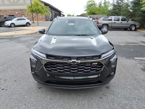 New 2026 Chevrolet Trax RS w/ Sunroof Package FWD image 2