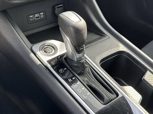Used 2023 Nissan Sentra SV FWD image 13