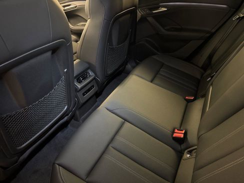 New 2027 Audi Q6 e-tron Premium Plus image 11