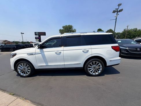 Used 2020 Lincoln Navigator Reserve w/ Luxury Package AWD/4WD image 7