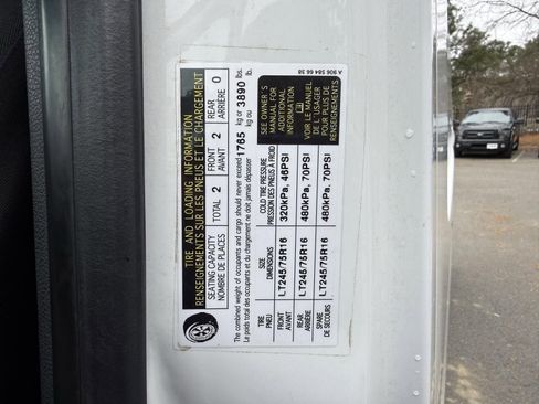 Used 2021 Mercedes-Benz Sprinter 2500 w/ Driver Convenience Package image 41