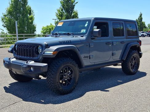 Certified 2025 Jeep Wrangler Unlimited Sport AWD/4WD image 3