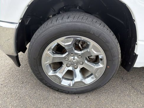 Used 2022 RAM 1500 Big Horn AWD/4WD image 30