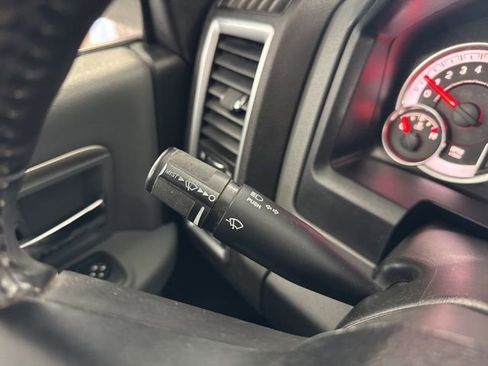 Used 2018 RAM 1500 Lone Star image 39