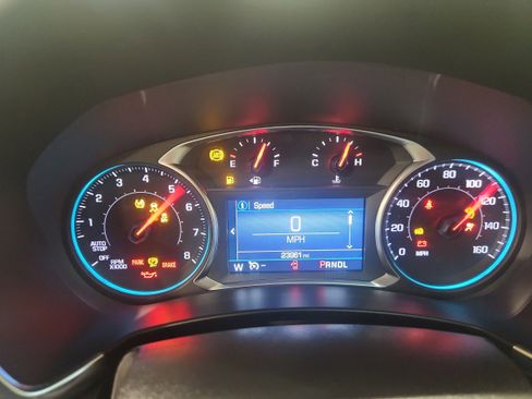 Used 2024 Chevrolet Equinox LT image 16