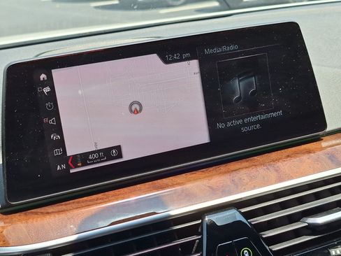 Used 2019 BMW 540i xDrive w/ Convenience Package AWD/4WD image 23