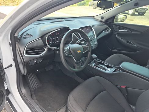 Used 2024 Chevrolet Malibu LS image 12