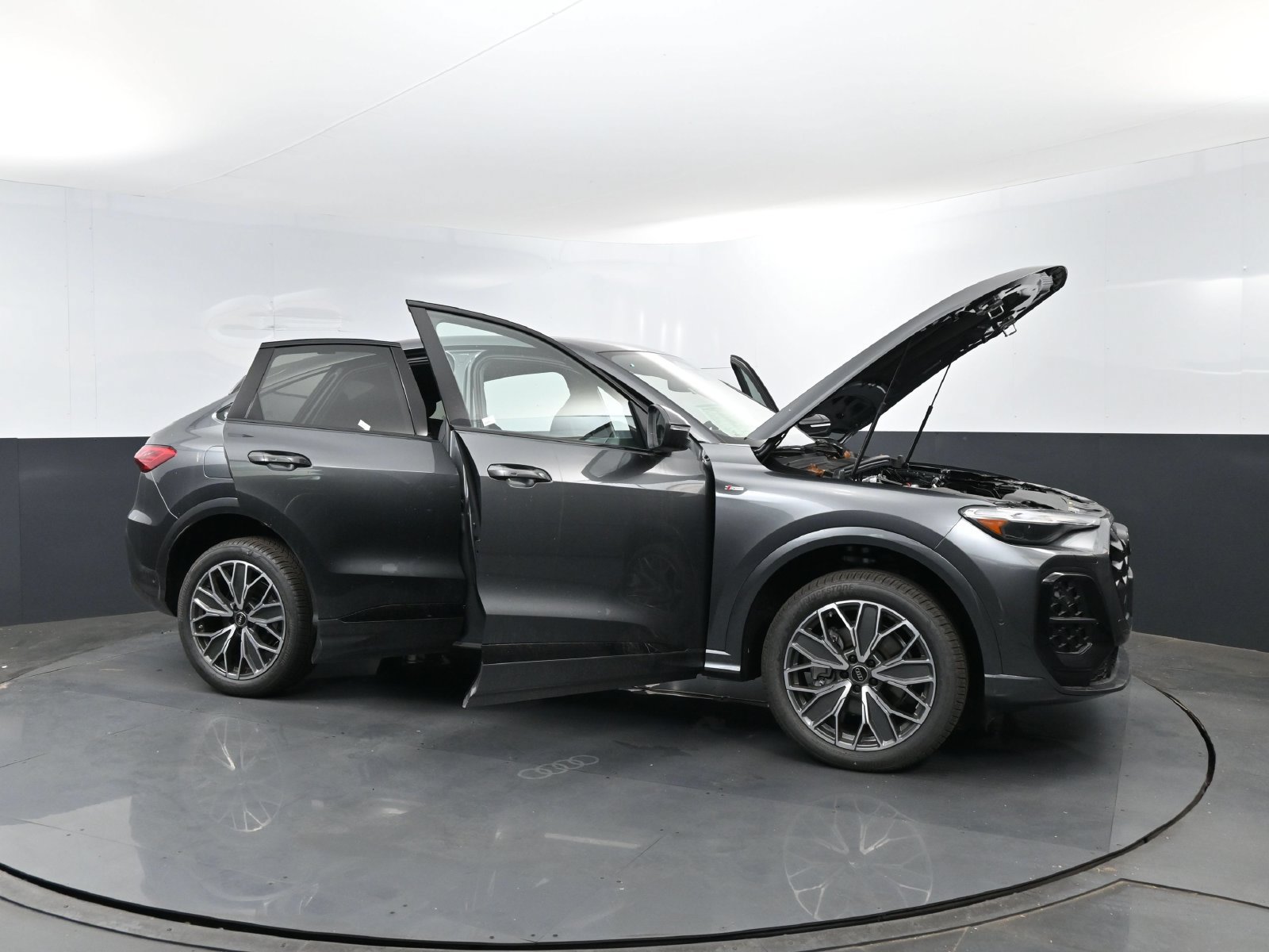 New 2026 Audi Q5 Premium Plus AWD/4WD image 27