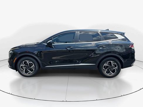 Used 2024 Kia Sportage LX FWD image 8